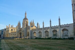 Cambridge University Scholars Photo by Katz Gohsend from Pixabay